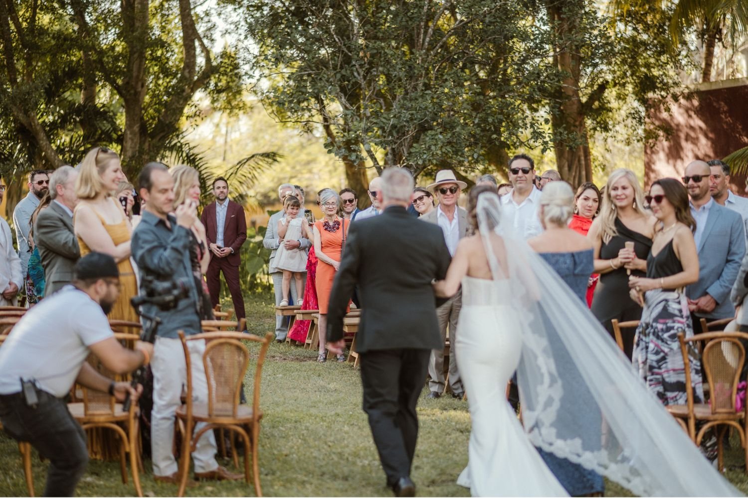 códigos de vestimenta para una boda