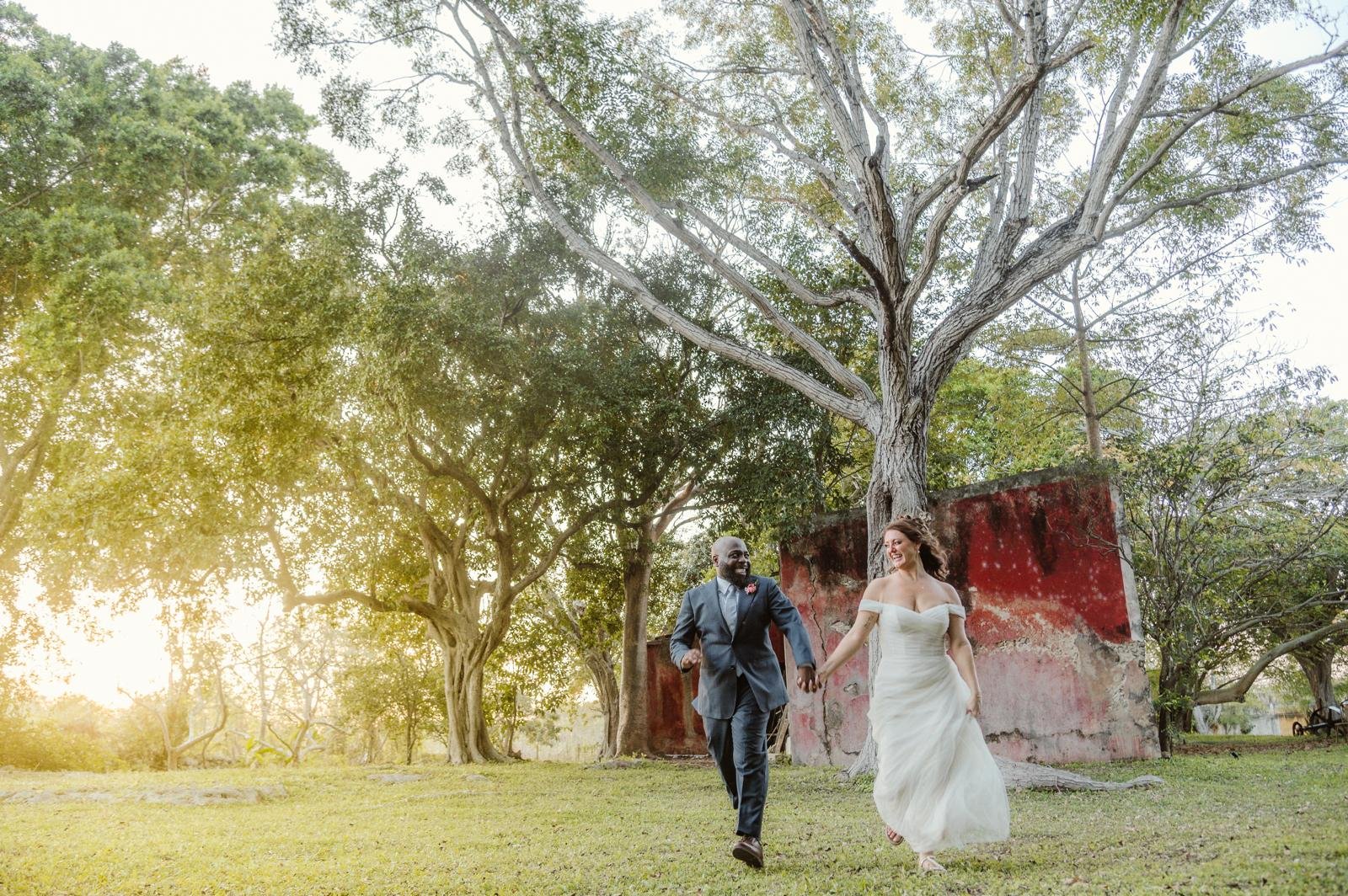 bodas en un jardín